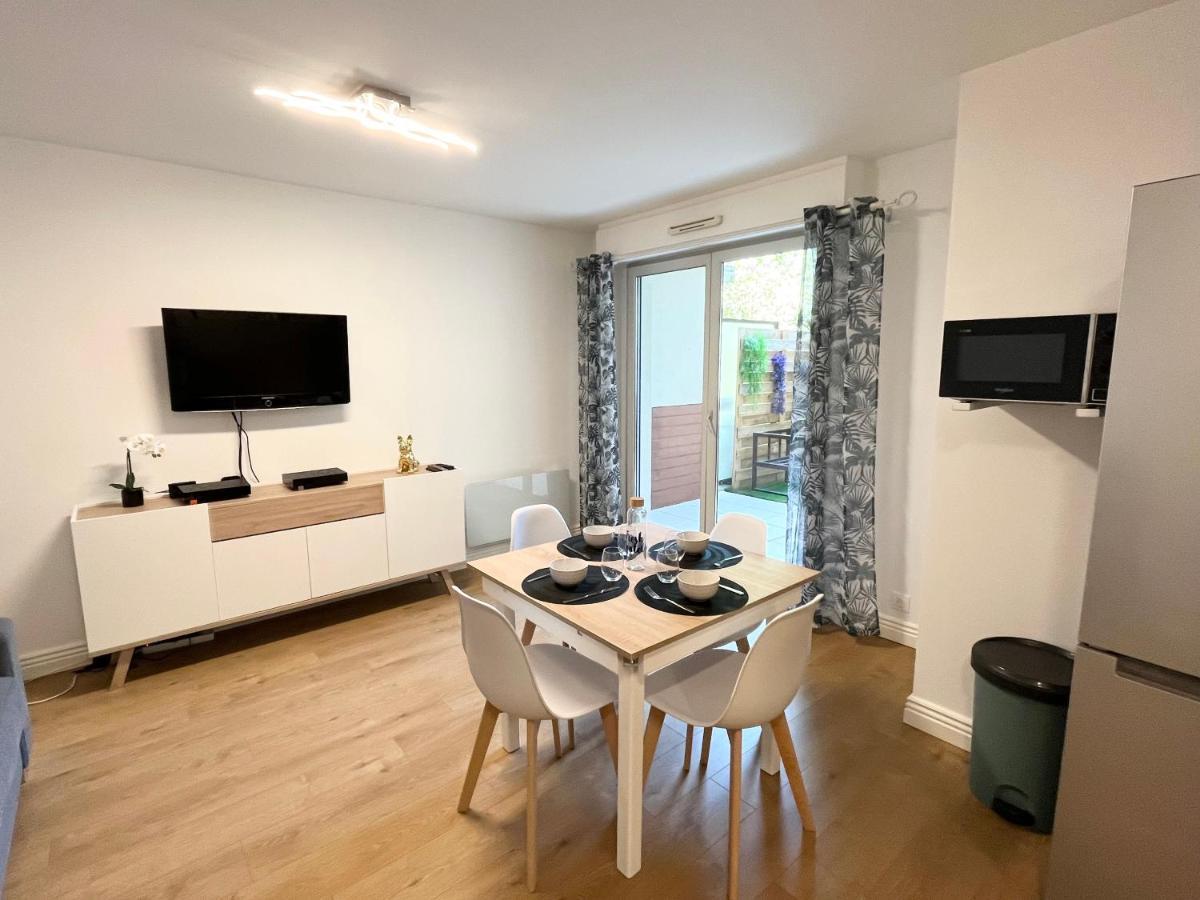 Apartamento Deux Pieces Cosy A La Croisette Carrières-sous-Poissy Exterior foto
